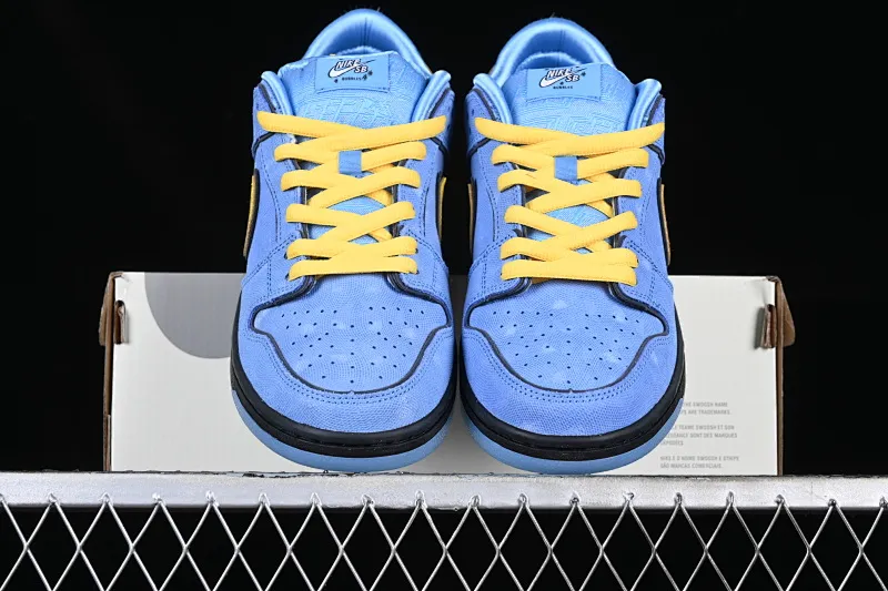 All Categories Nk SB Dunk Series Nk SB Dunk Low Low-top sneakers J version The Powerpuff Girls x Nk SB Dunk Low Powerpuff Girls joint model Low-top casual sneakers FZ8320-400